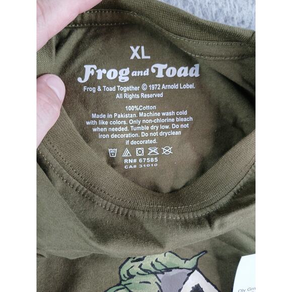 Frog And Toad Shirt Womens XL Green Long Sleeve Tee T-Shirt Book Graphic NWT - Picture 2 of 7